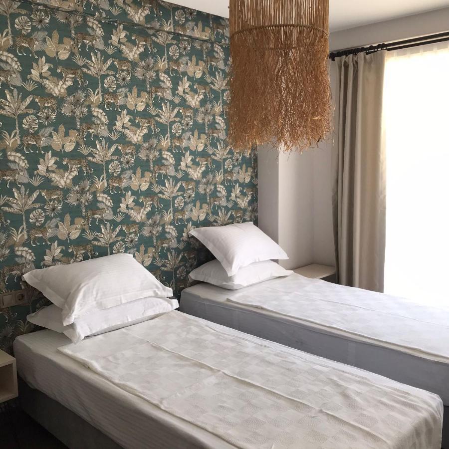 Eva Otel Чесме Екстериор снимка